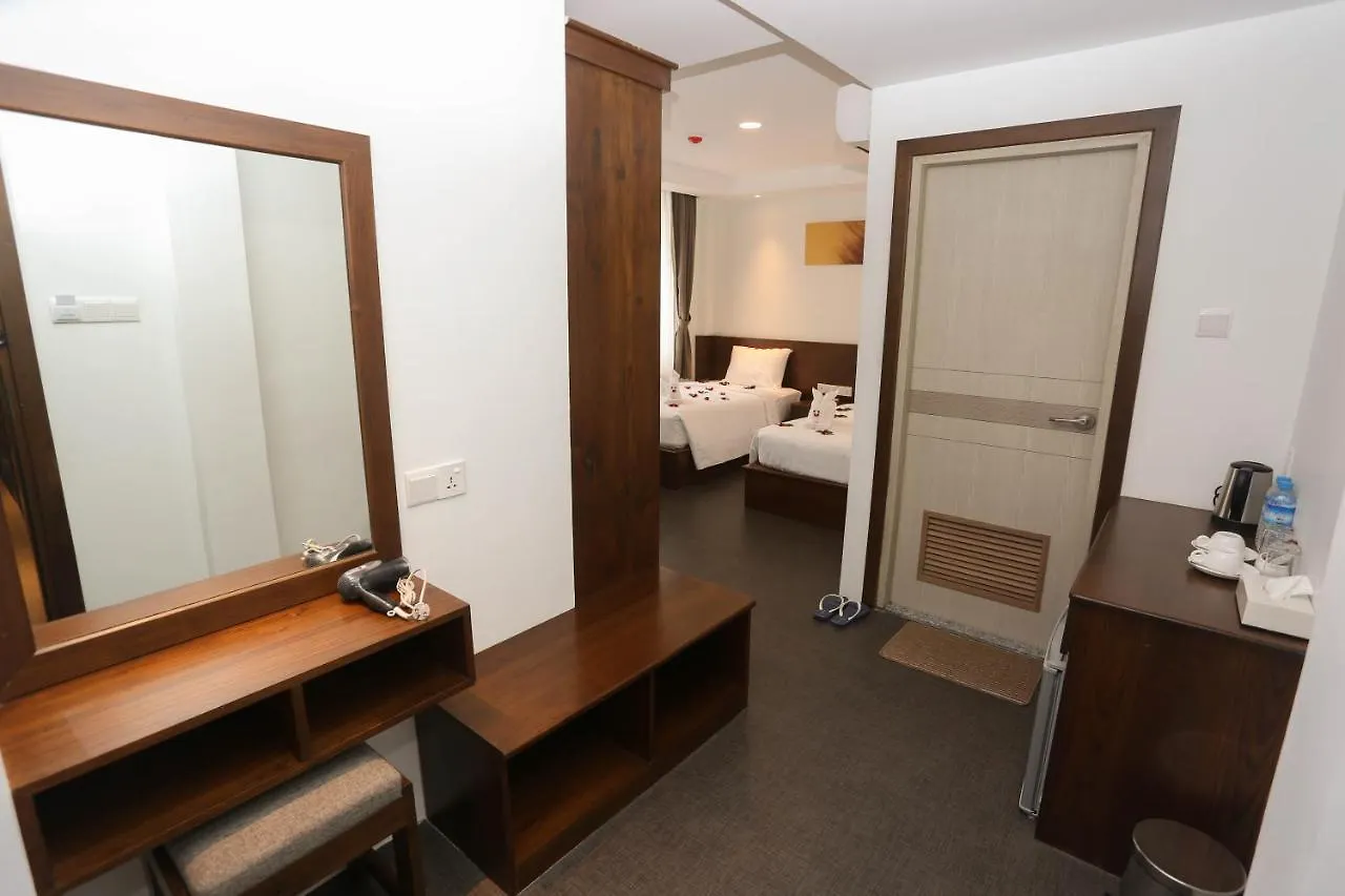 Yangon Win Hotel